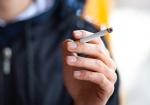 Ново проучване показва, че високите данъци върху електронни цигари насърчават редовното пушене